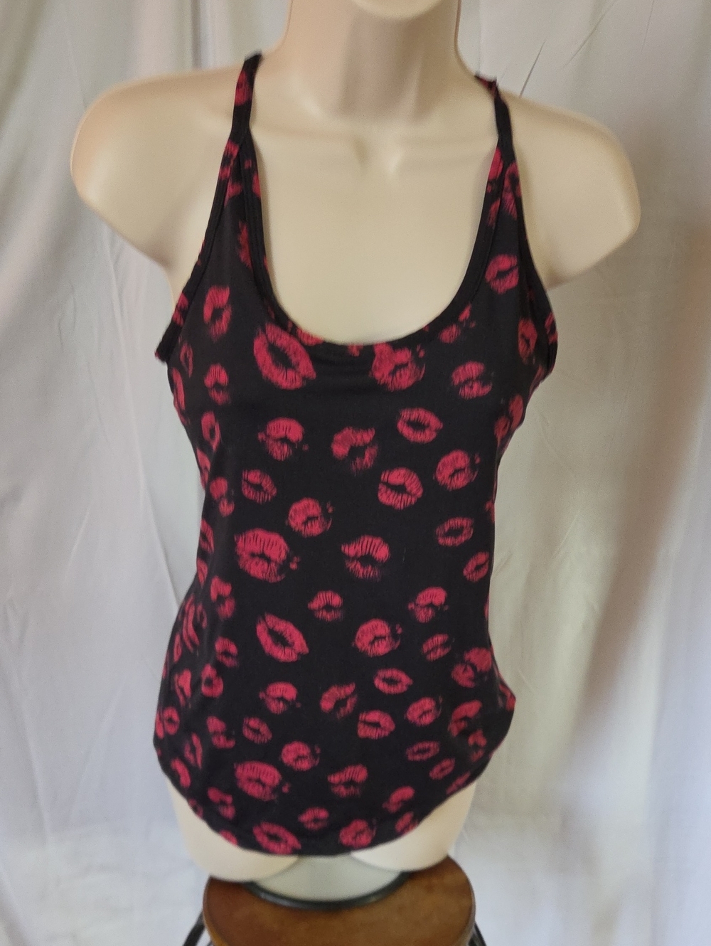 Women’s Black Tank Top with Pink Lip Print
